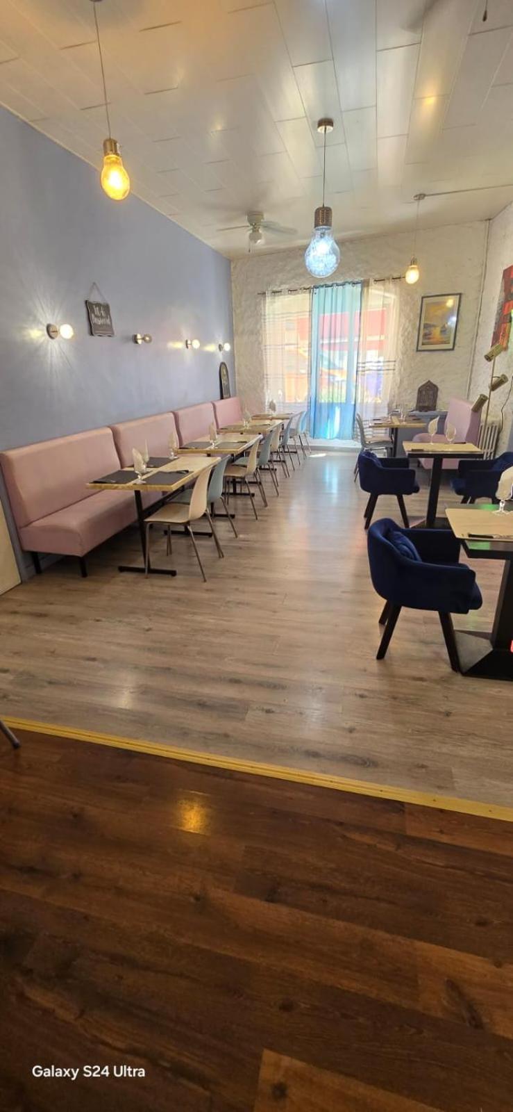 Hotel Restaurant Les Alizes Loriol ル・プーザン エクステリア 写真