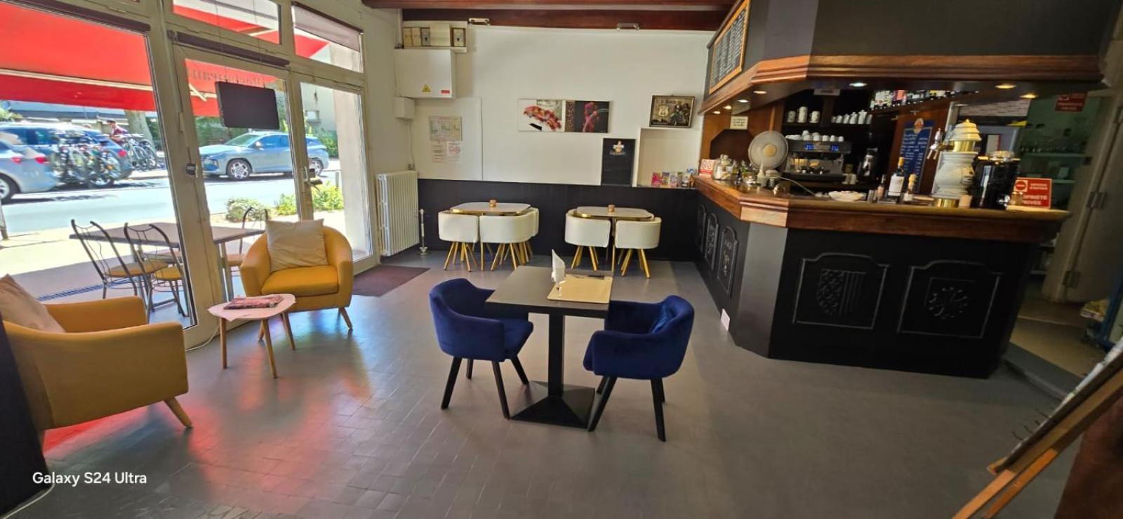 Hotel Restaurant Les Alizes Loriol ル・プーザン エクステリア 写真